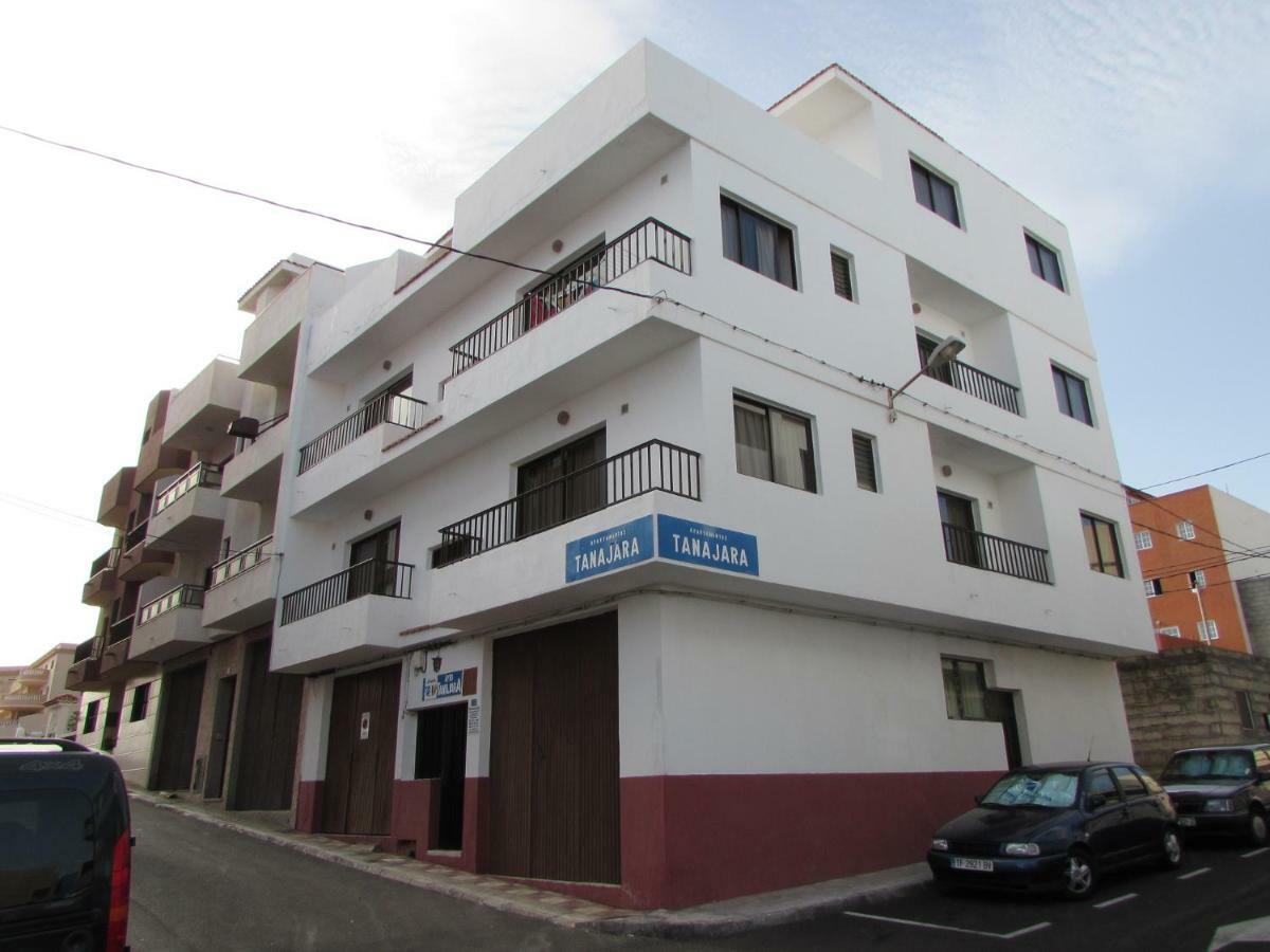 لا ريستينجا Apartamentos Tanajara المظهر الخارجي الصورة